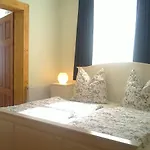 Haus Amelie شقة باد سالزونغين